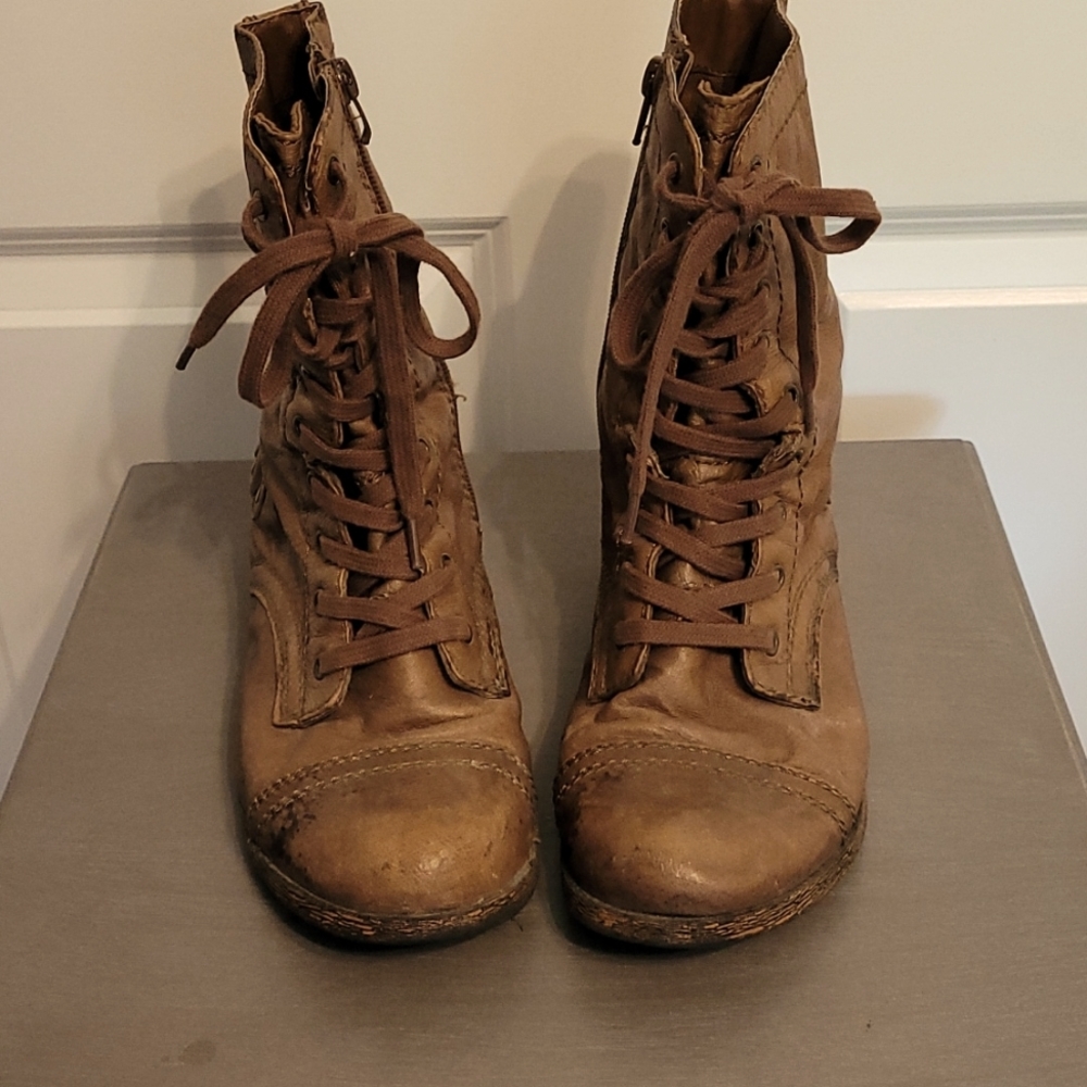 Nine West distressed granny boot